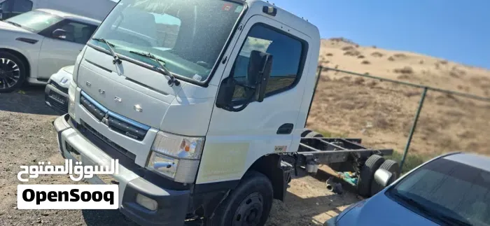 Mitsubishi Fuso Canter 2020 photo 2