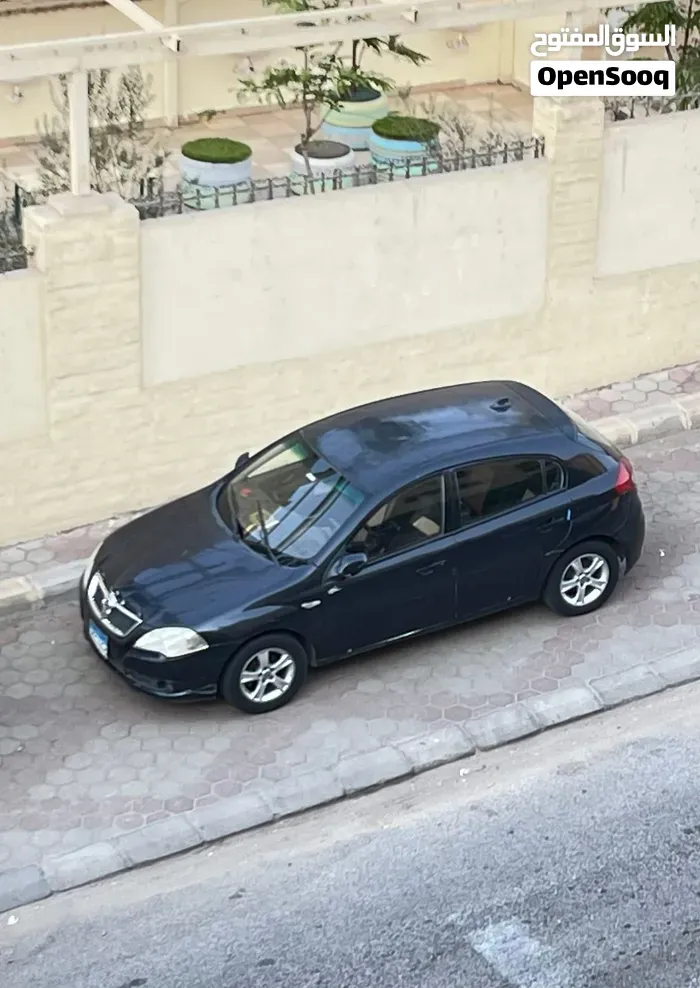 Brilliance Frv 2012 photo 5