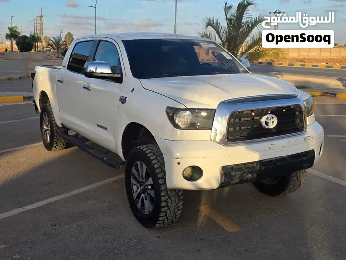Toyota Tundra 2011 photo 3