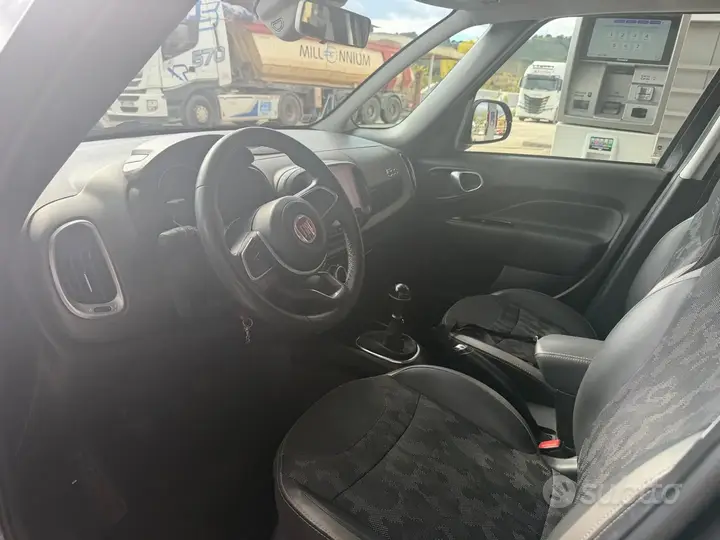 Fiat 500L 2021 photo 2
