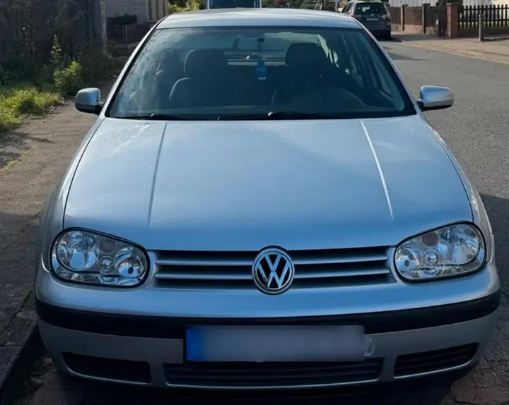 Volkswagen Golf 4