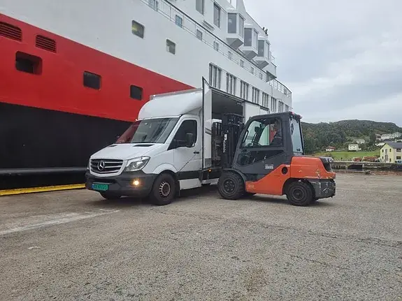 Mercedes-Benz Sprinter 316