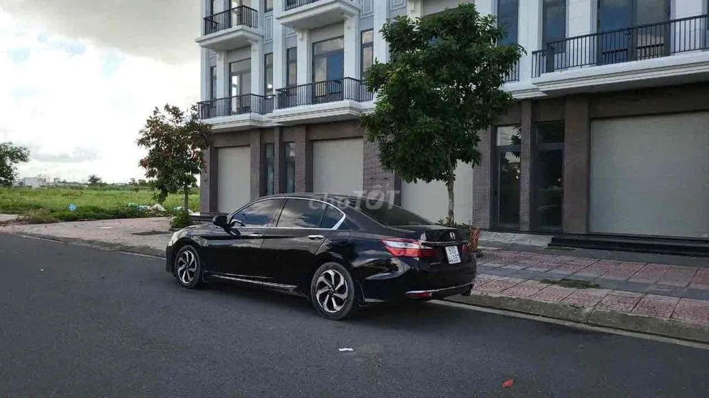 Honda Accord 2017 photo 4