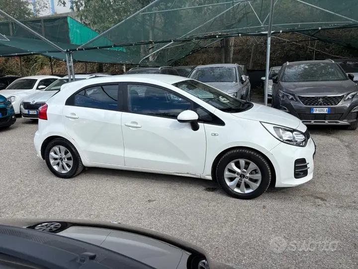 Kia Rio 2017 photo 4