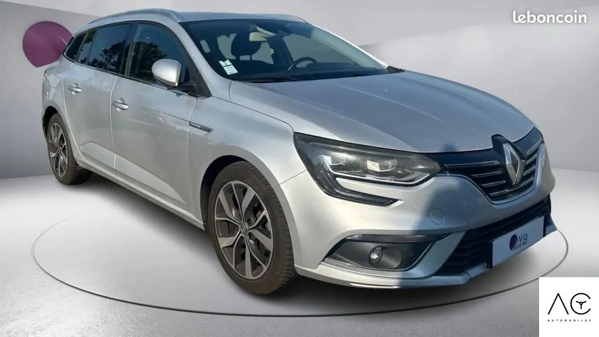 Renault Megane 2016 photo 3