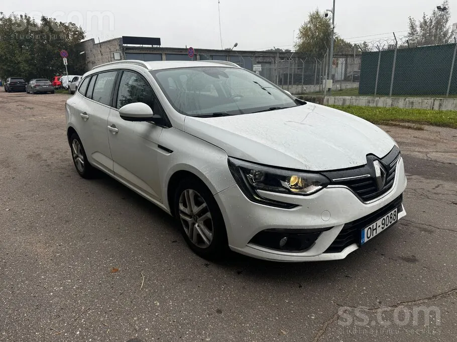 Renault Megane 2020 photo 2