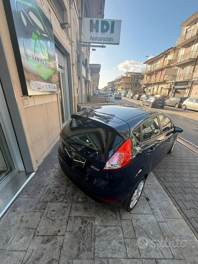Ford Fiesta 2013 photo 4