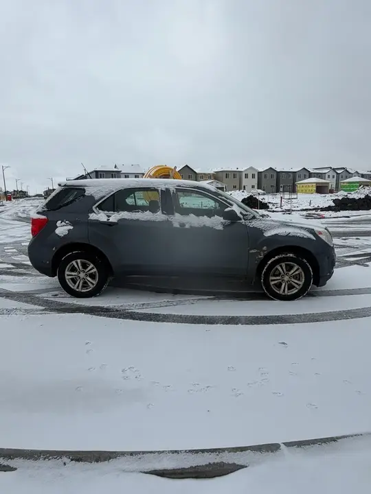Chevrolet Equinox 2011 photo 4