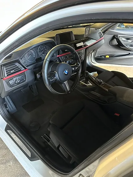 BMW 320D 2015 photo 4