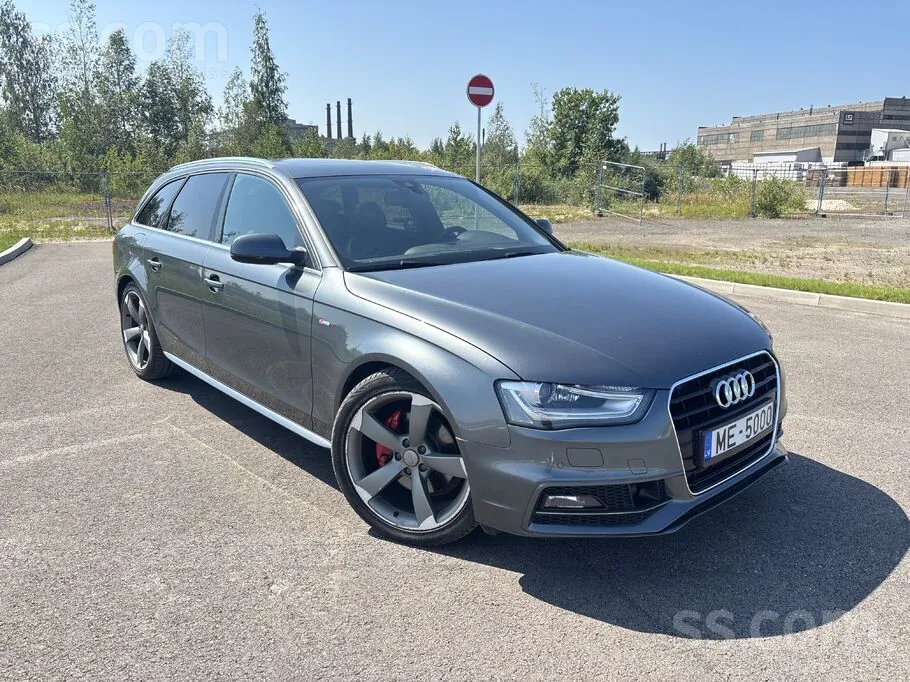 Audi A4 Avant 2014 photo 2