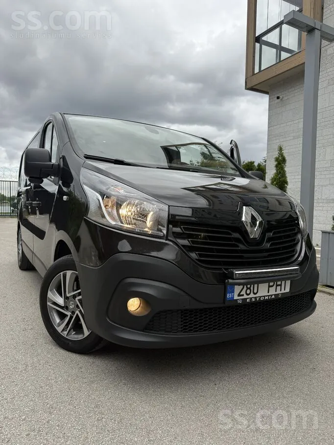Renault Trafic 2018 photo 2