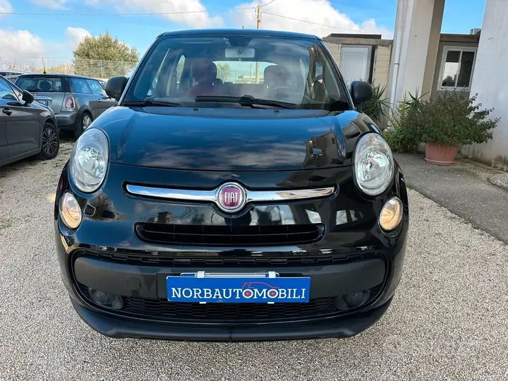 Fiat 500L 2015 photo 2