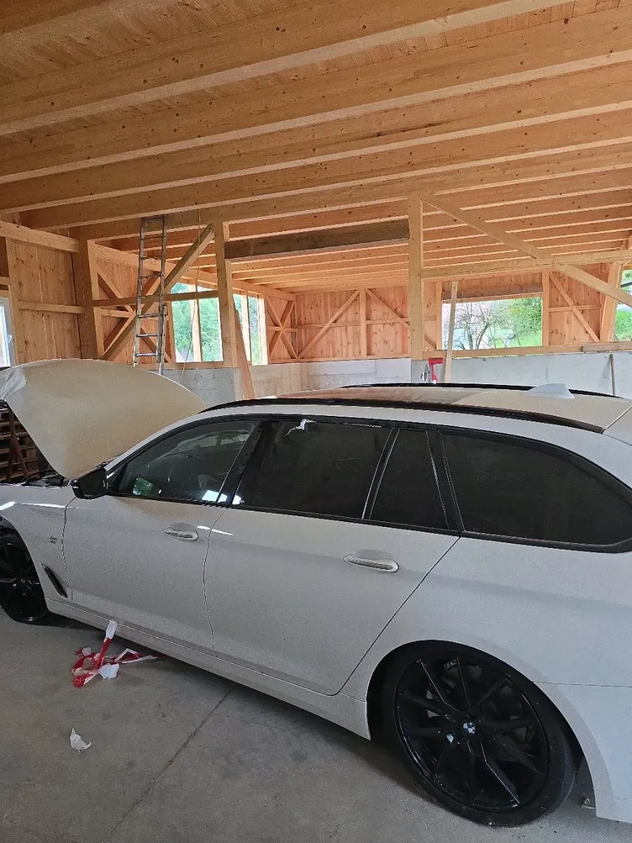 BMW 5 Series 2018 photo 3