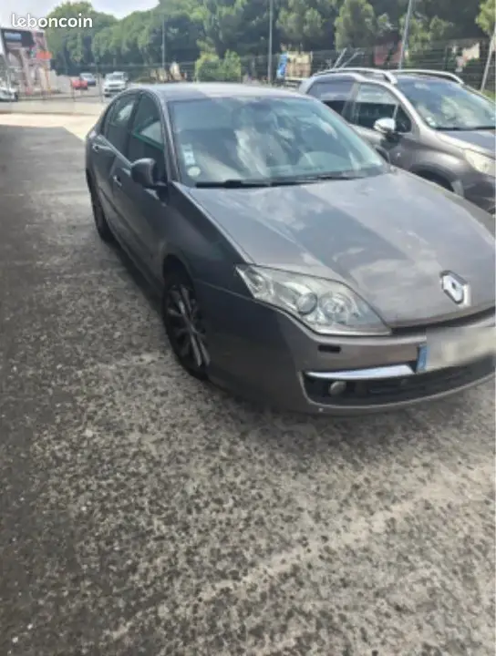 Renault Laguna 2007 photo 2