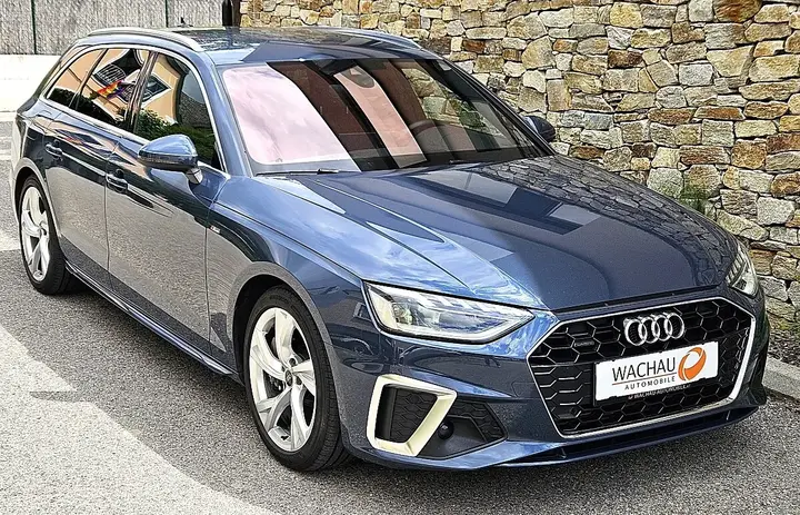 Audi A4 Avant 2021 photo 2