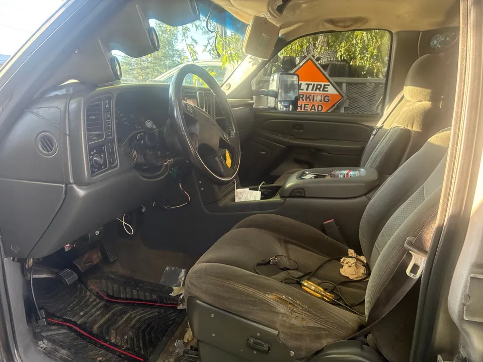 Chevrolet Silverado 2500 2005 photo 5
