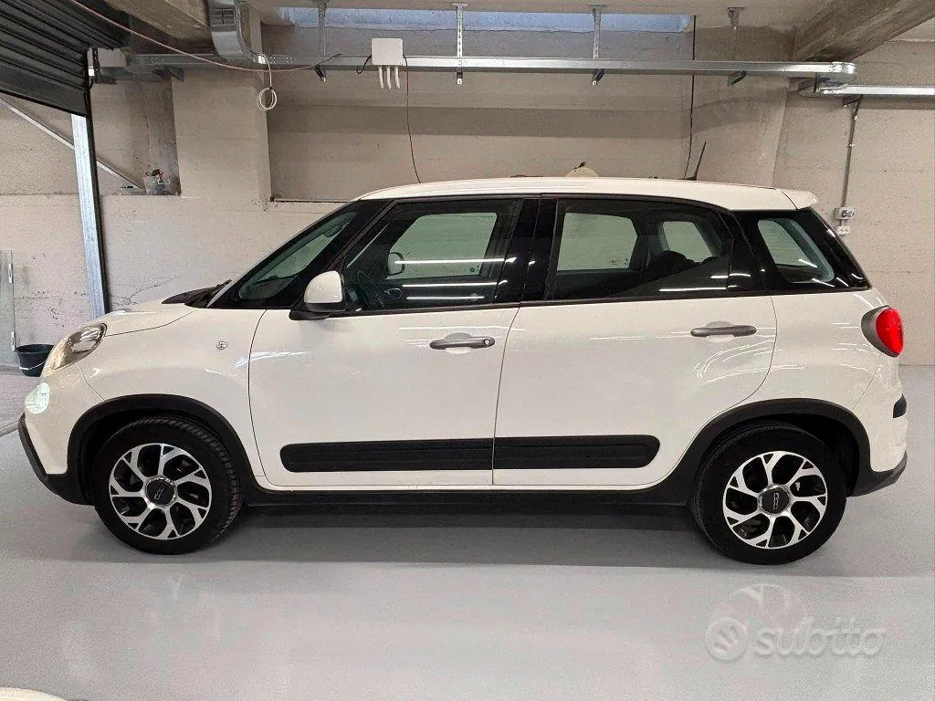 Fiat 500L 2021 photo 2