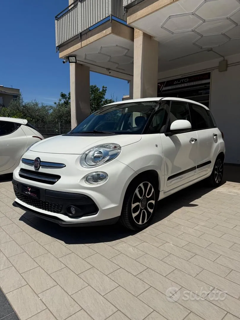 Fiat 500L 2017 photo 2