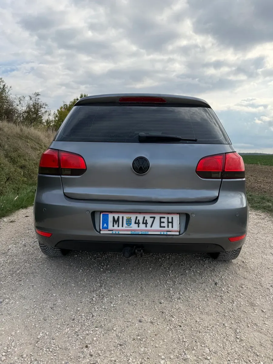 Volkswagen Golf 2009 photo 3