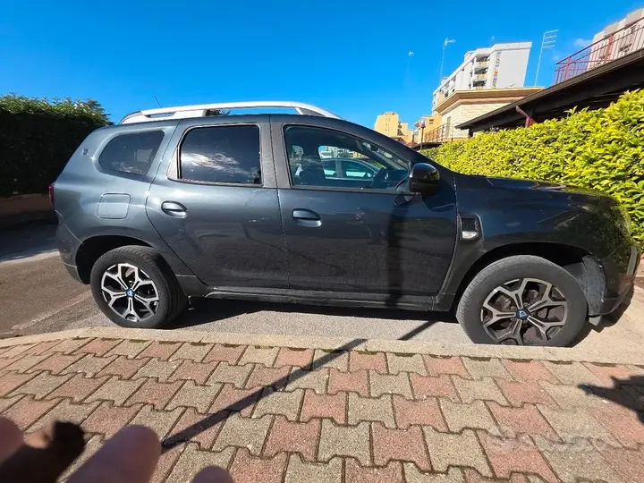 Dacia Duster 2021 photo 2