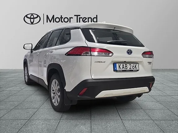 Toyota Corolla Cross 2023 photo 2
