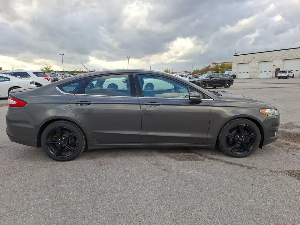 Ford Fusion 2016 photo 4