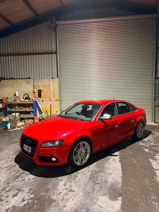 Audi S4 2011 photo 3