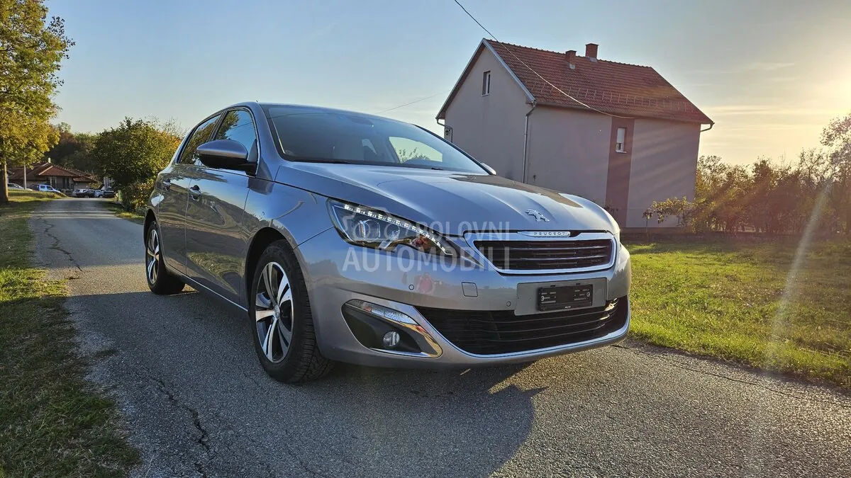 Peugeot 308 2015 photo 3