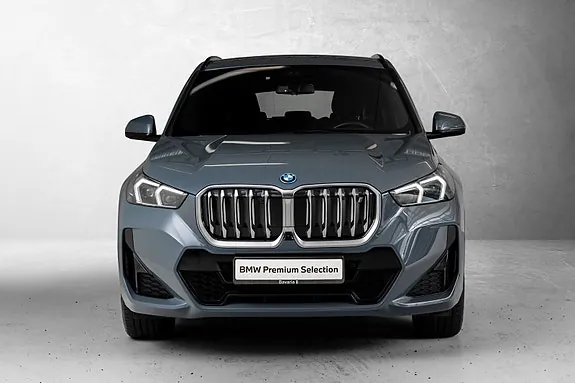 BMW Ix1 2023 photo 3