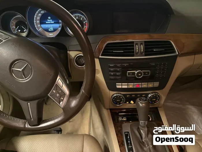 Mercedes-Benz C-Class 2014 photo 3