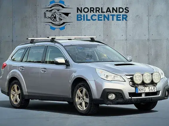 Subaru Outback 2013 photo 2
