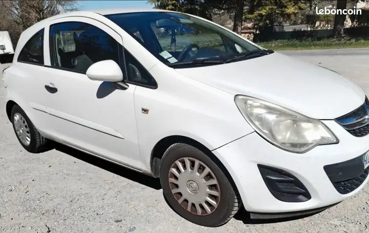 Opel Corsa 2009 photo 3