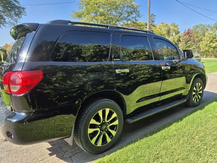 Toyota Sequoia 2008 photo 3