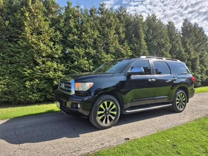 Toyota Sequoia