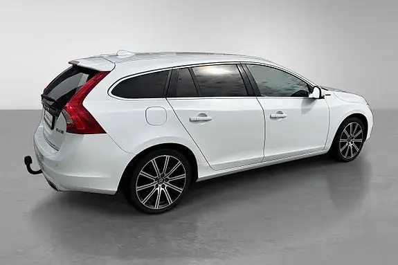Volvo V60 2016 photo 5