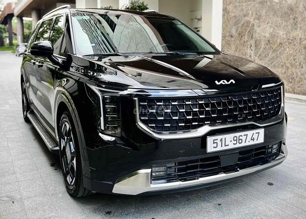 Kia Carnival 2025 photo 2