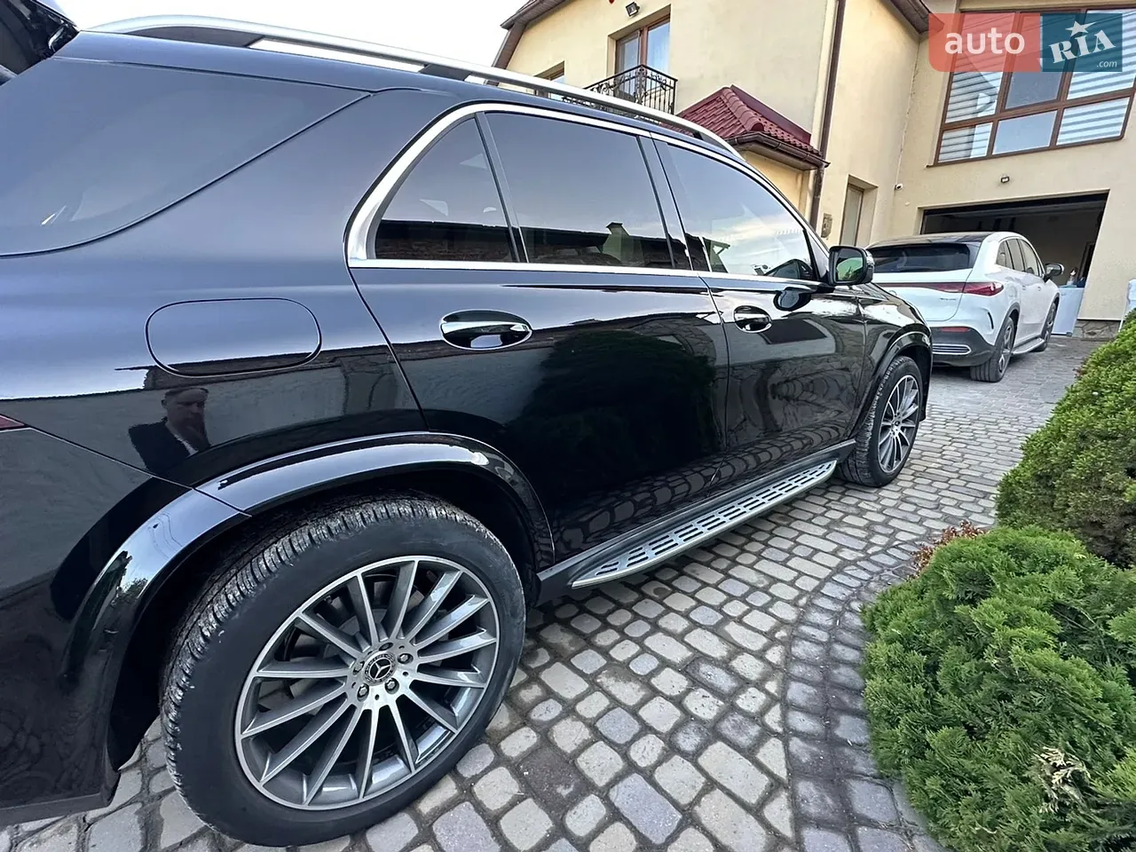Mercedes-Benz Gle-Class 2023 photo 4