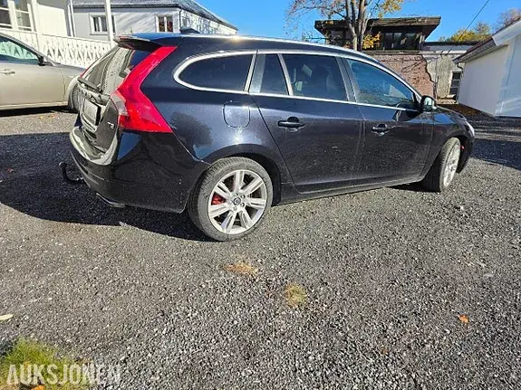Volvo V60 2011 photo 3