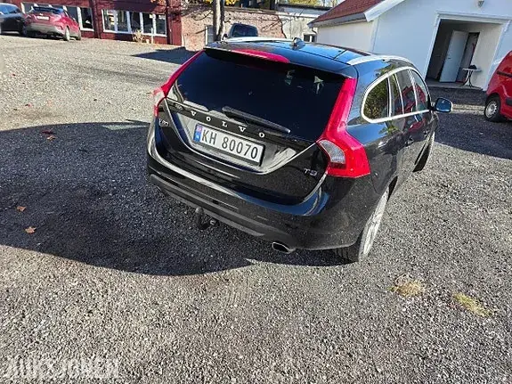Volvo V60 2011 photo 4