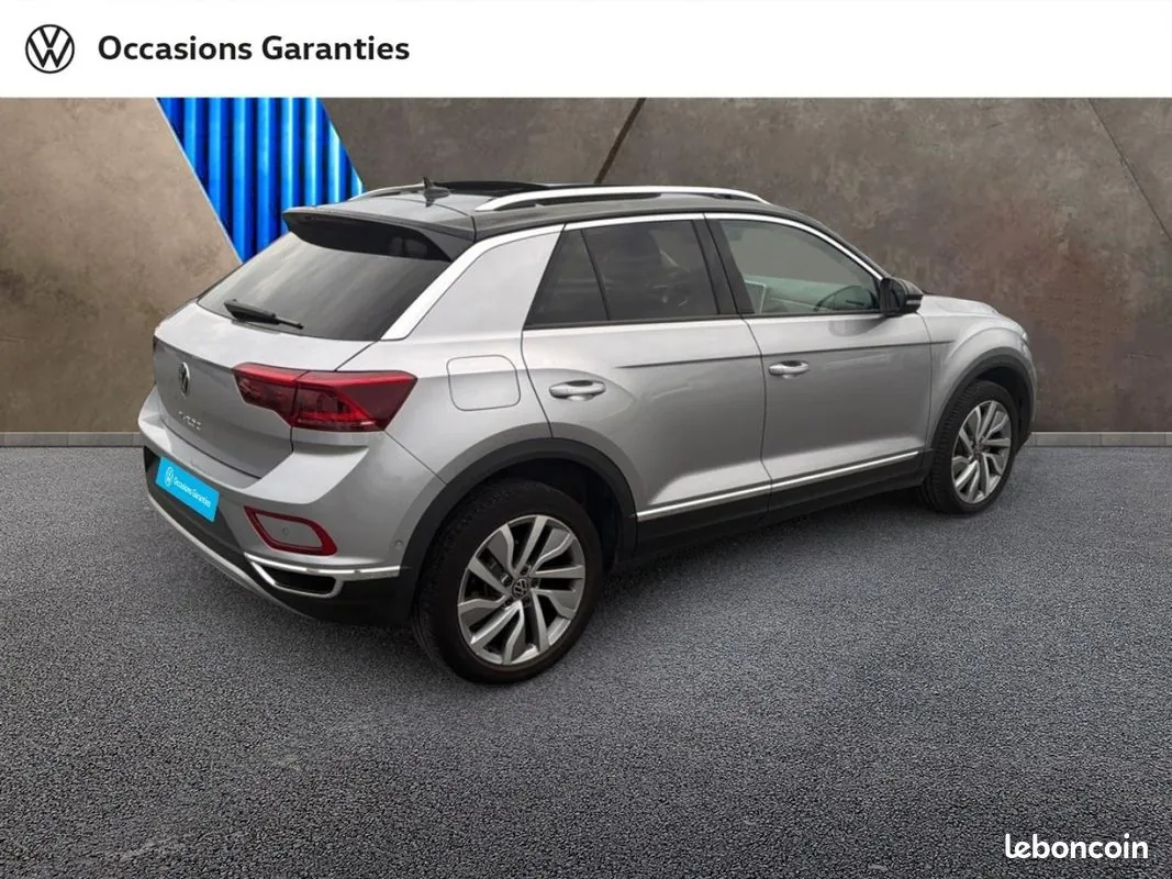 Volkswagen T-Roc 2023 photo 3