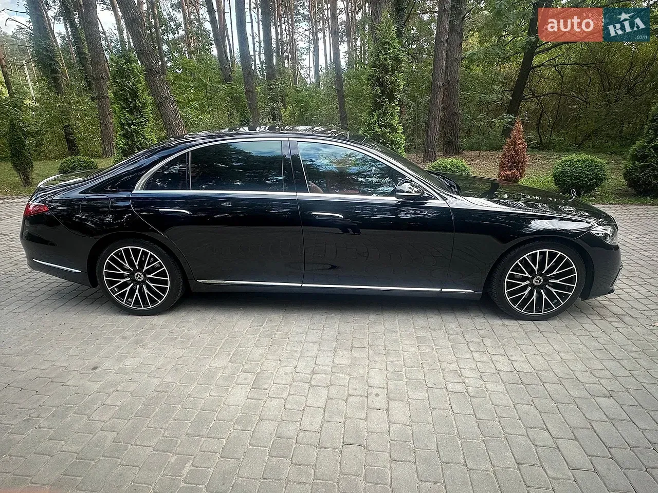 Mercedes-Benz S-Class 2021 photo 3