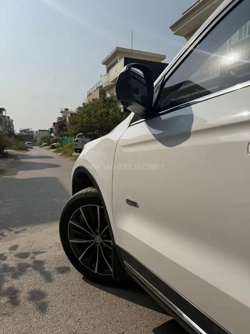 Proton X70