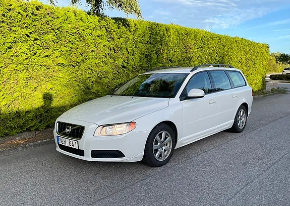 Volvo V70 2013 photo 3