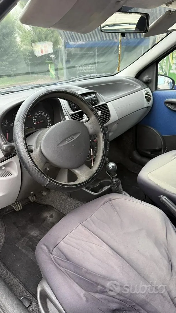 Fiat Punto 2002 photo 5