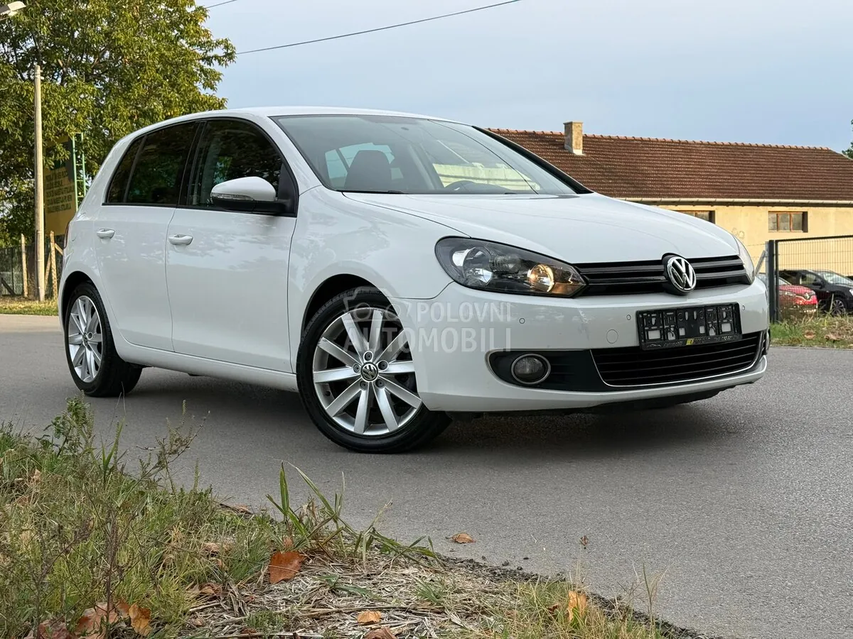 Volkswagen Golf 2012 photo 4