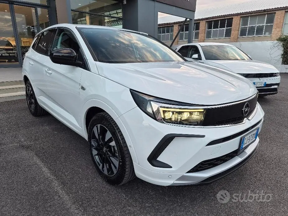 Opel Grandland 2022 photo 3