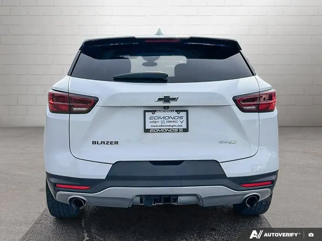 Chevrolet Blazer 2023 photo 4
