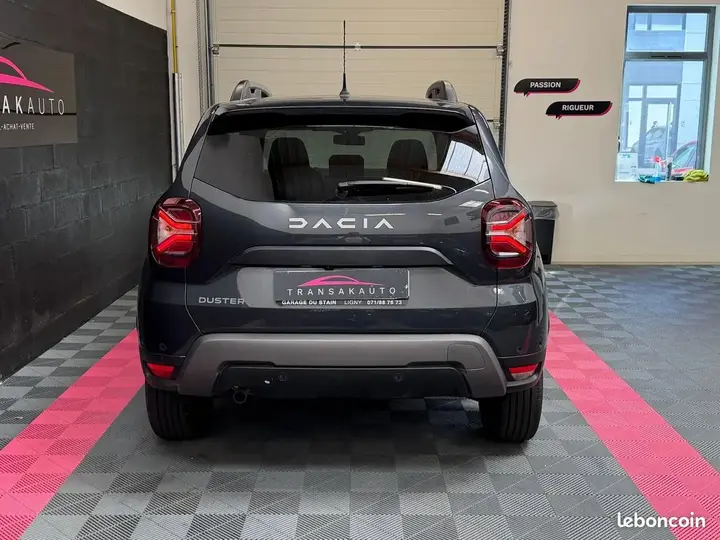 Dacia Duster 2023 photo 4
