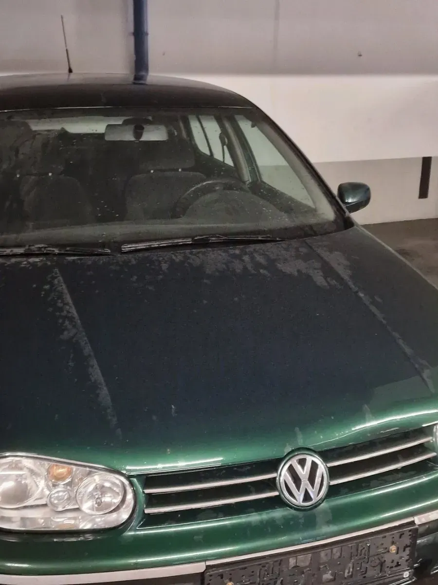 Volkswagen Golf 1998 photo 2