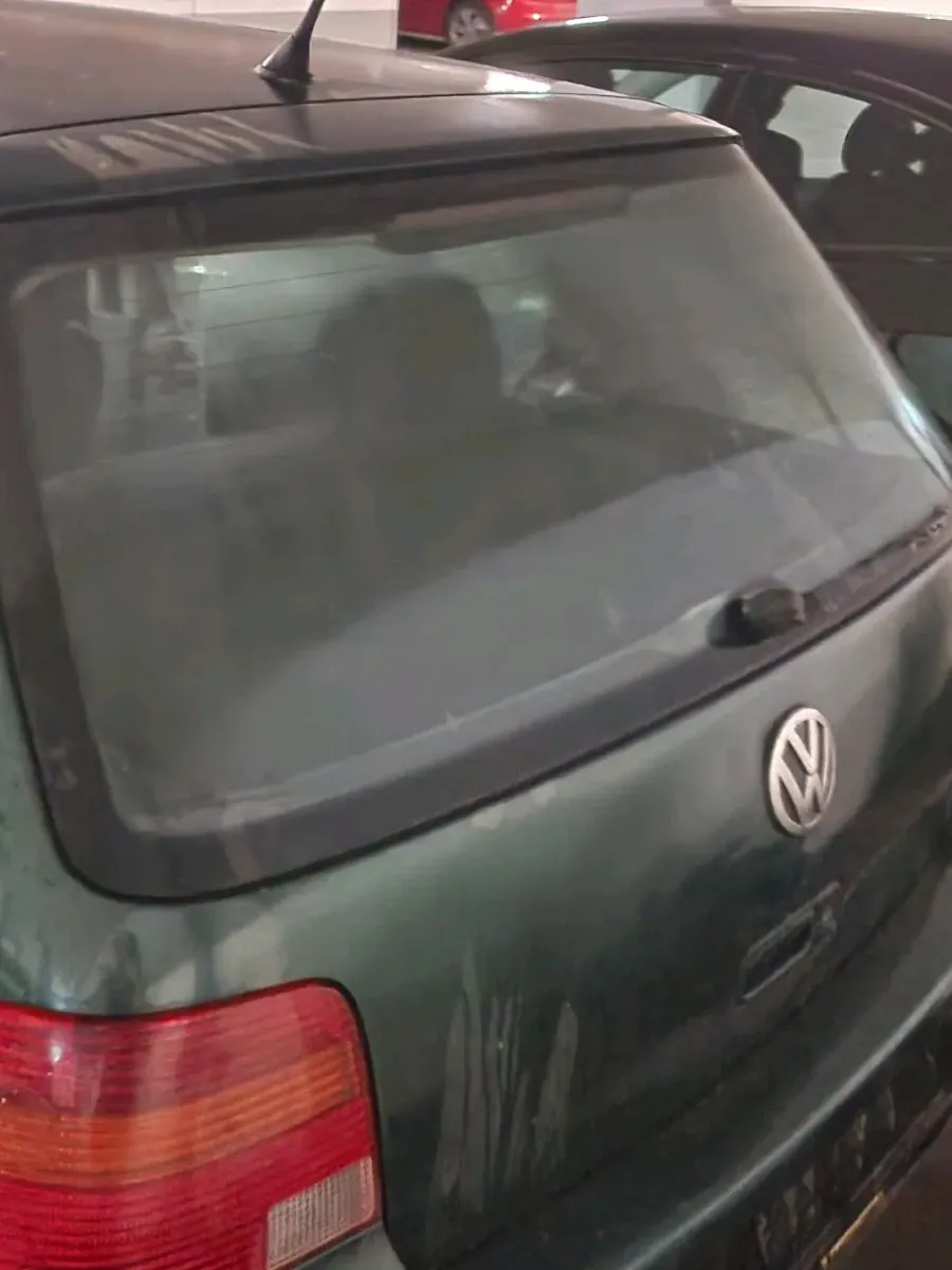 Volkswagen Golf 1998 photo 3